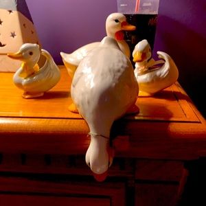 4 set of duck nick nacks